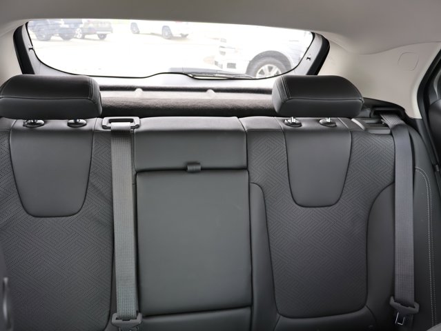 Vehicle image 10 of 43