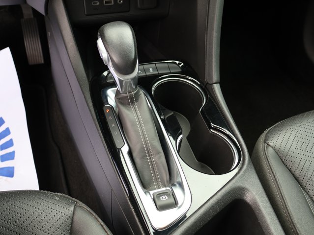 Vehicle image 40 of 43