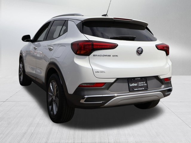 Vehicle image 7 of 43