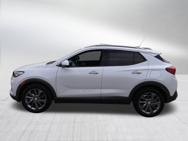 Vehicle image 8 of 43