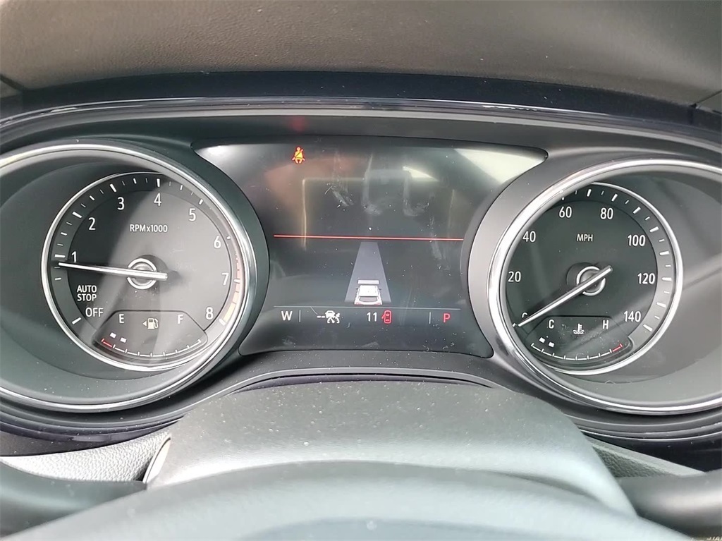 Vehicle image 22 of 28