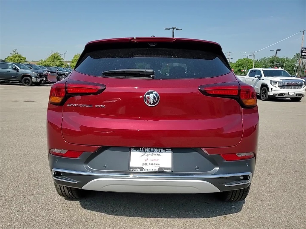 Vehicle image 8 of 28