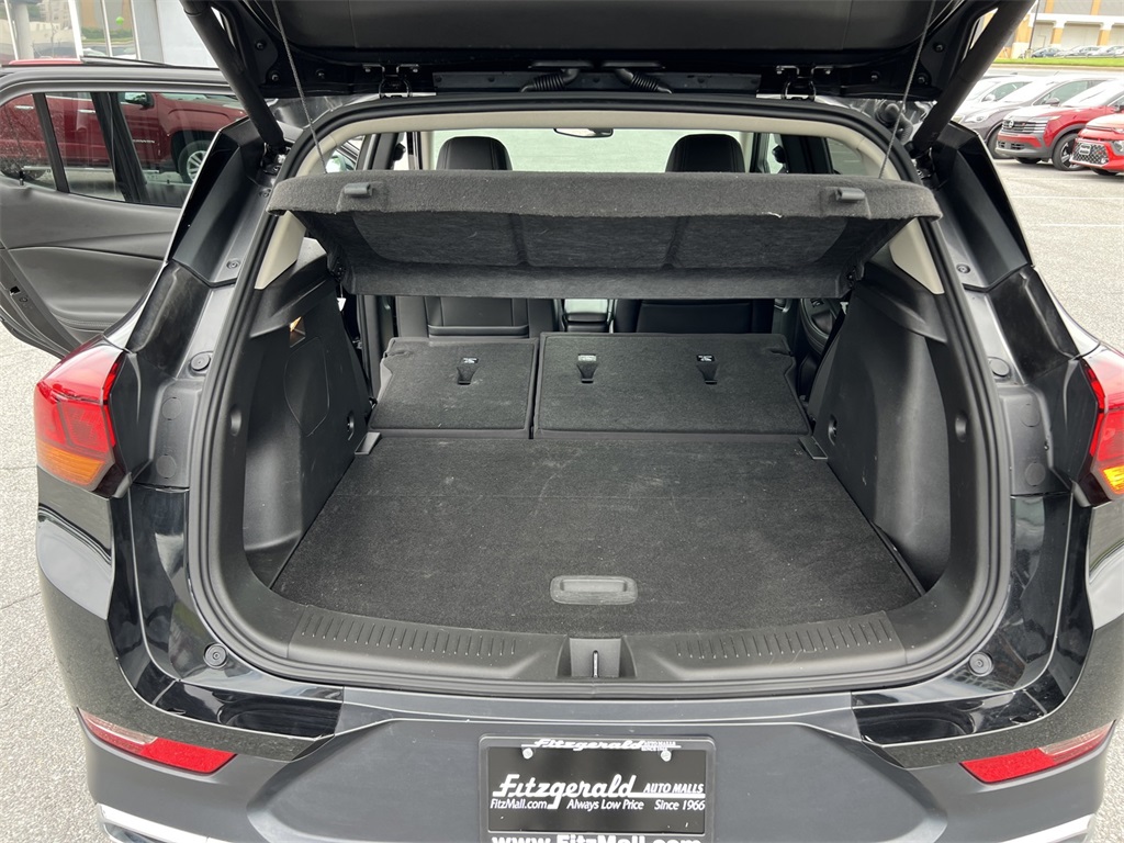 Vehicle image 12 of 35