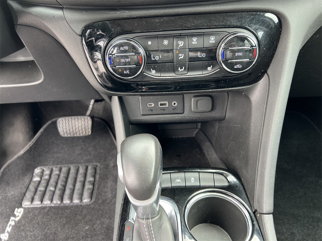 Vehicle image 30 of 35