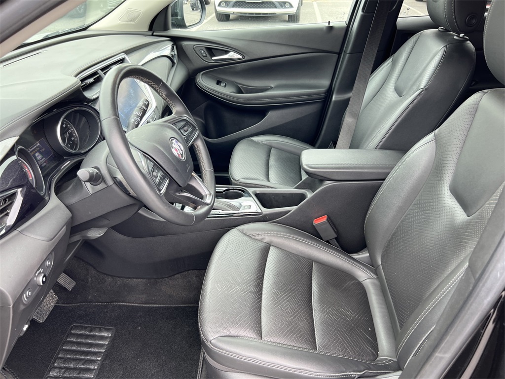 Vehicle image 20 of 35