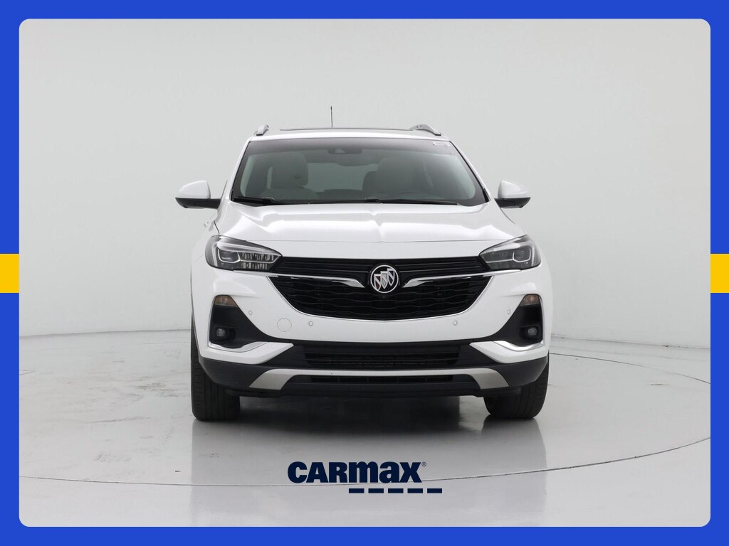 2023 Buick Encore GX Essence Image 2 of 24