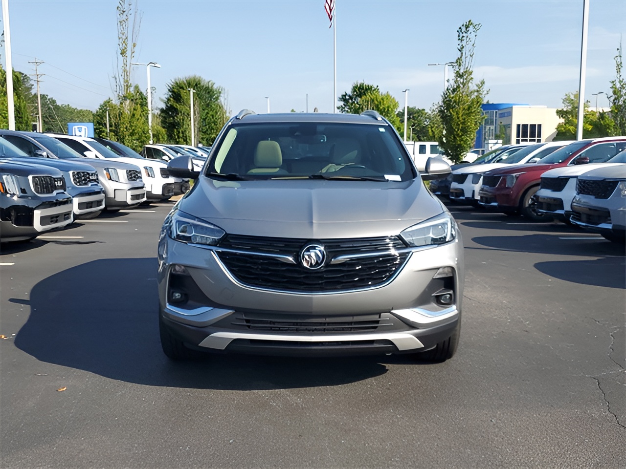 Vehicle image 32 of 36
