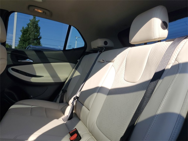 Vehicle image 9 of 36
