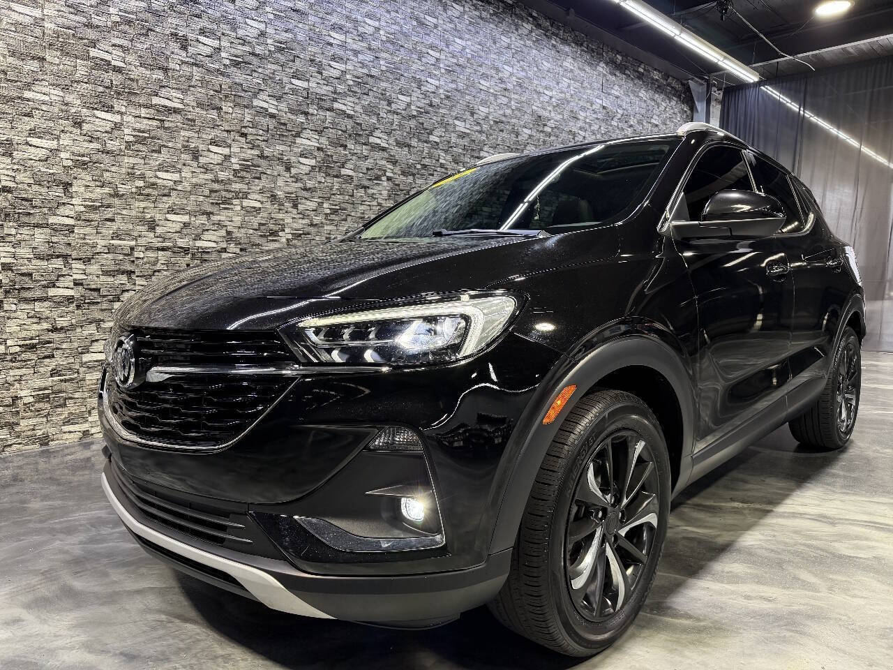 2023 Buick Encore GX Essence Image 1 of 48