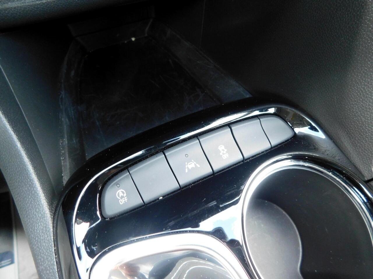 Vehicle image 36 of 39