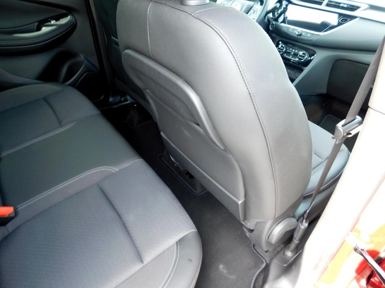 Vehicle image 12 of 39