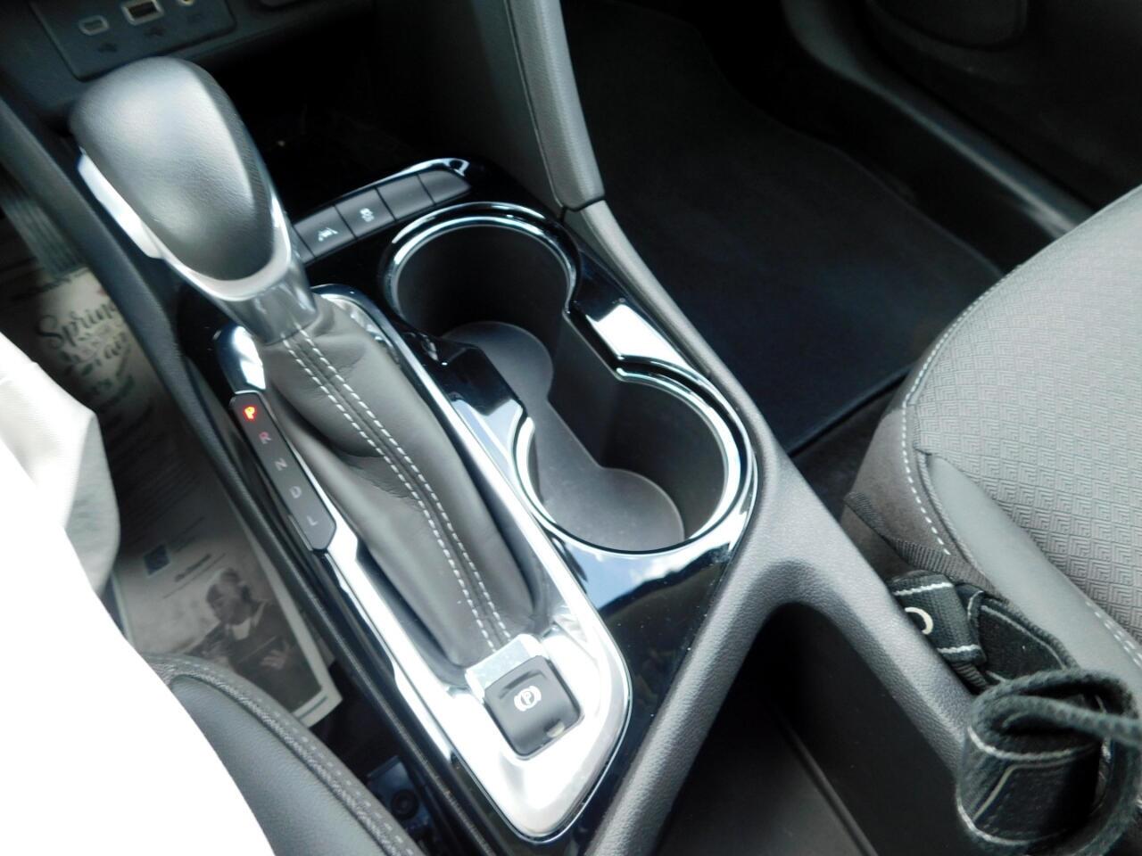 Vehicle image 38 of 39