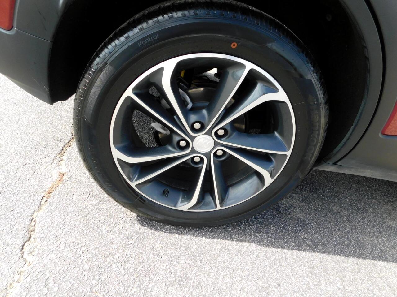 Vehicle image 9 of 39