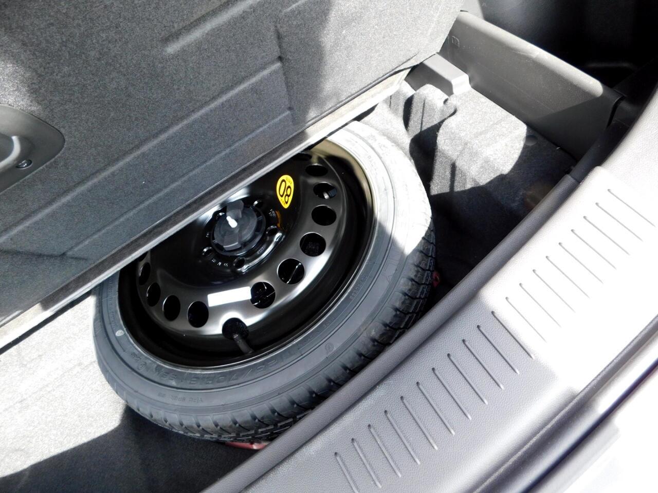 Vehicle image 20 of 39