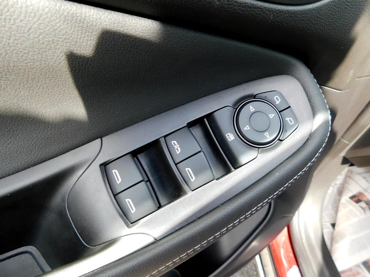 Vehicle image 25 of 39