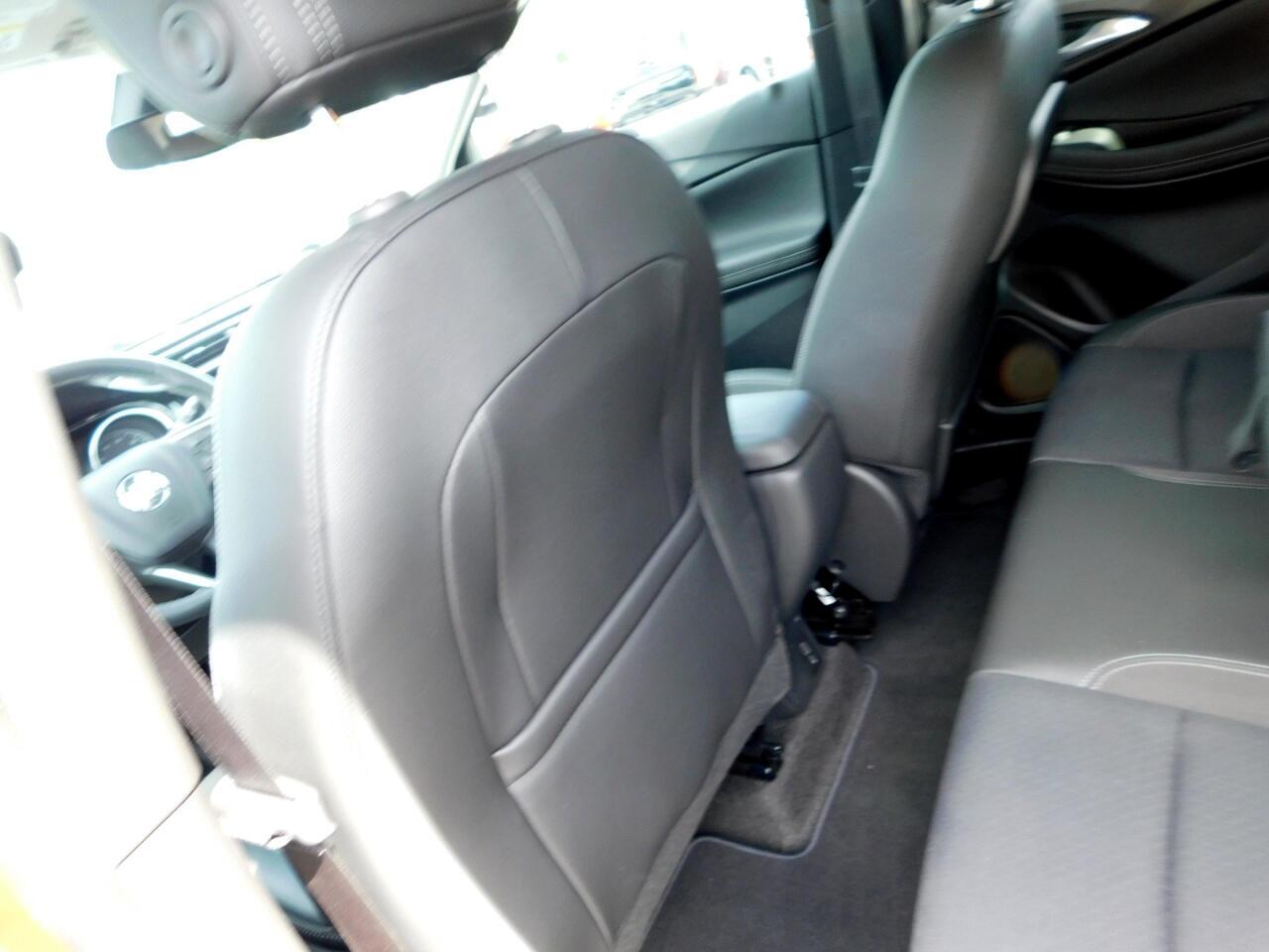 Vehicle image 24 of 39