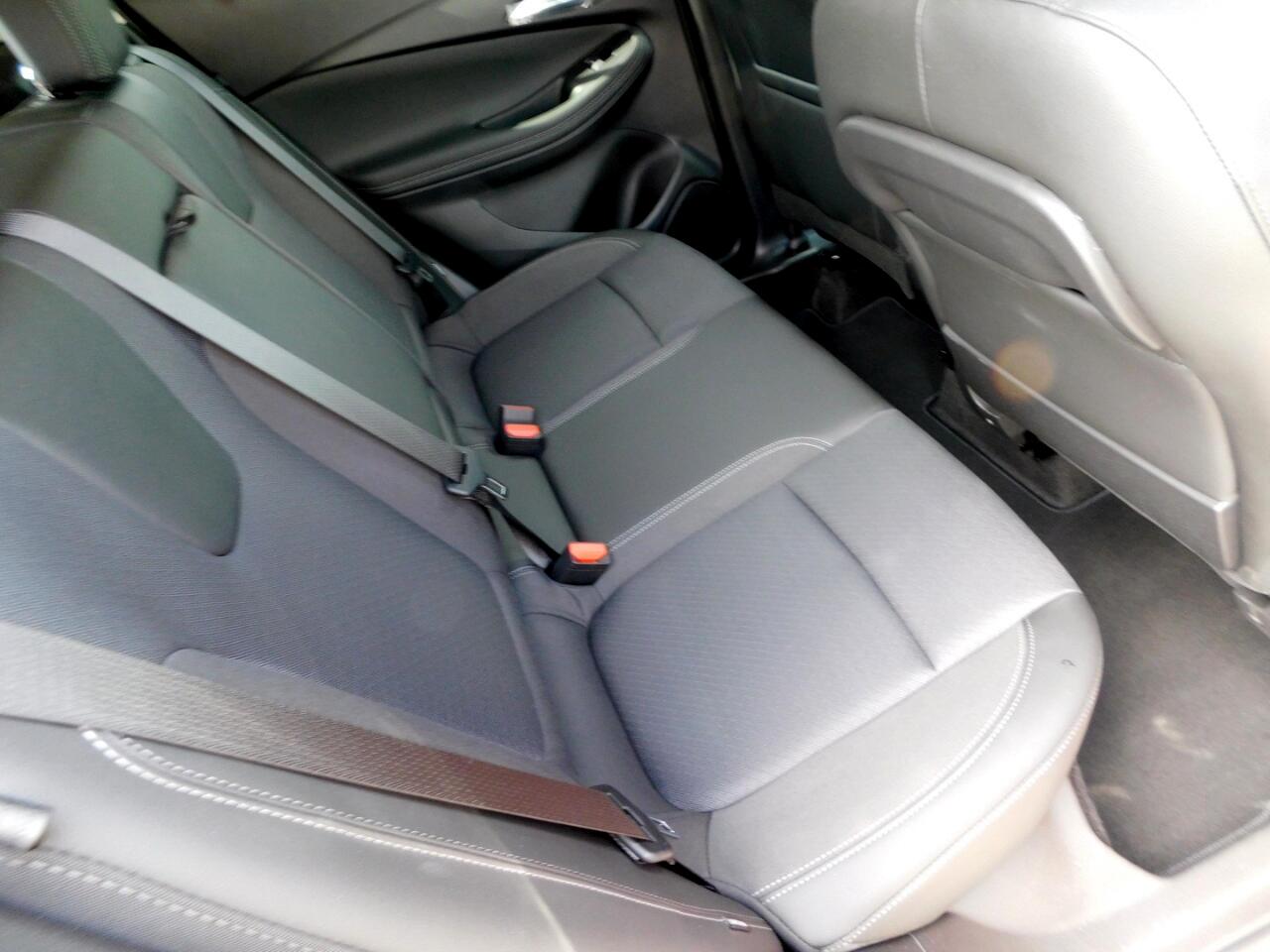 Vehicle image 11 of 39
