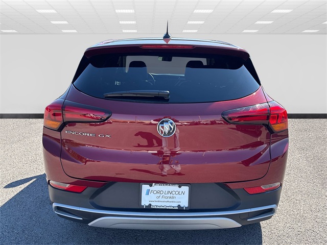 Vehicle image 8 of 32