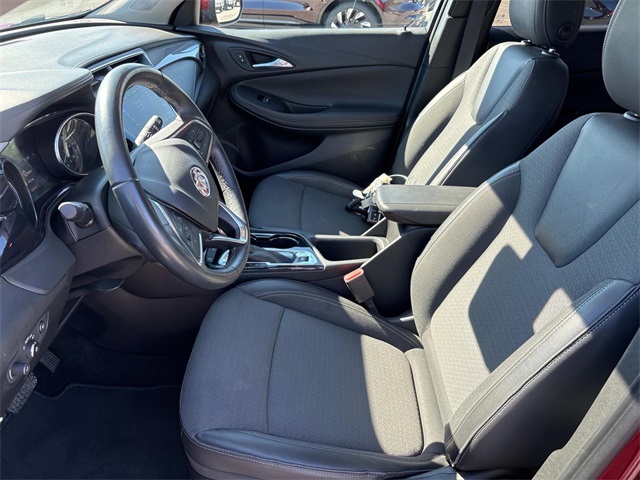 Vehicle image 25 of 32