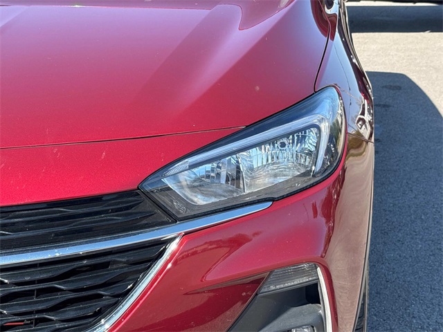 Vehicle image 10 of 32