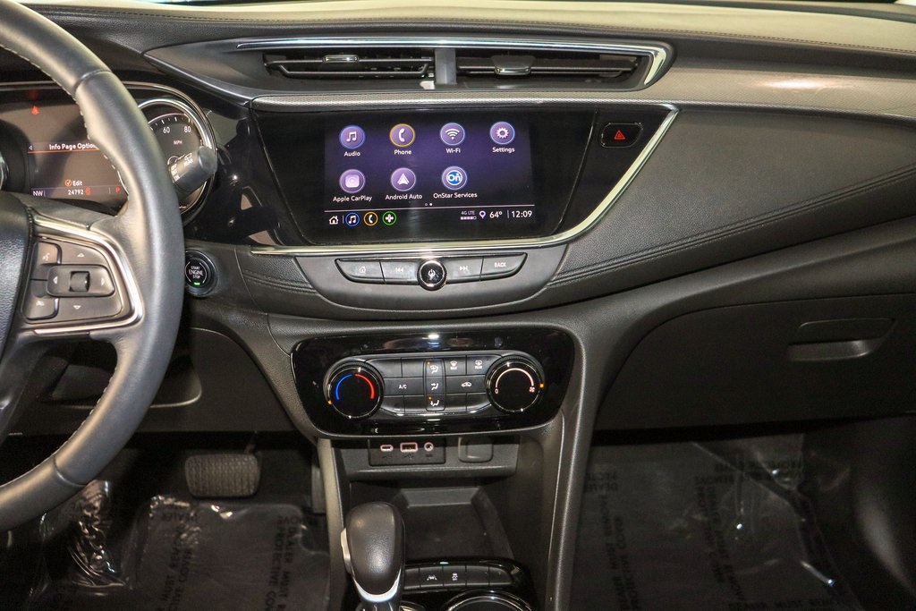 Vehicle image 19 of 25