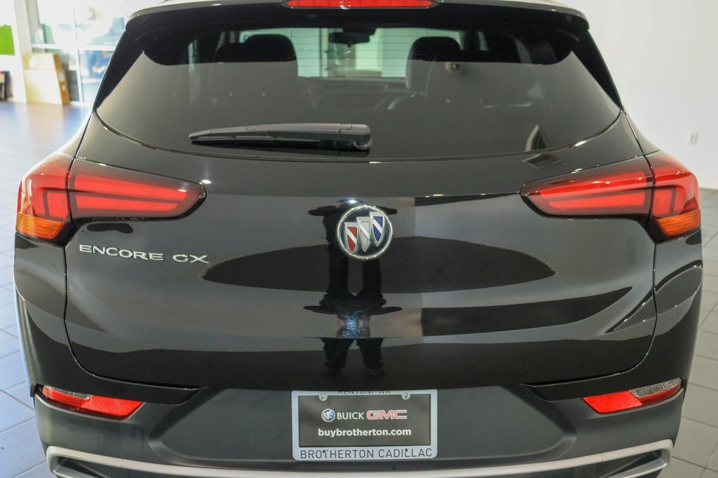 Vehicle image 13 of 25