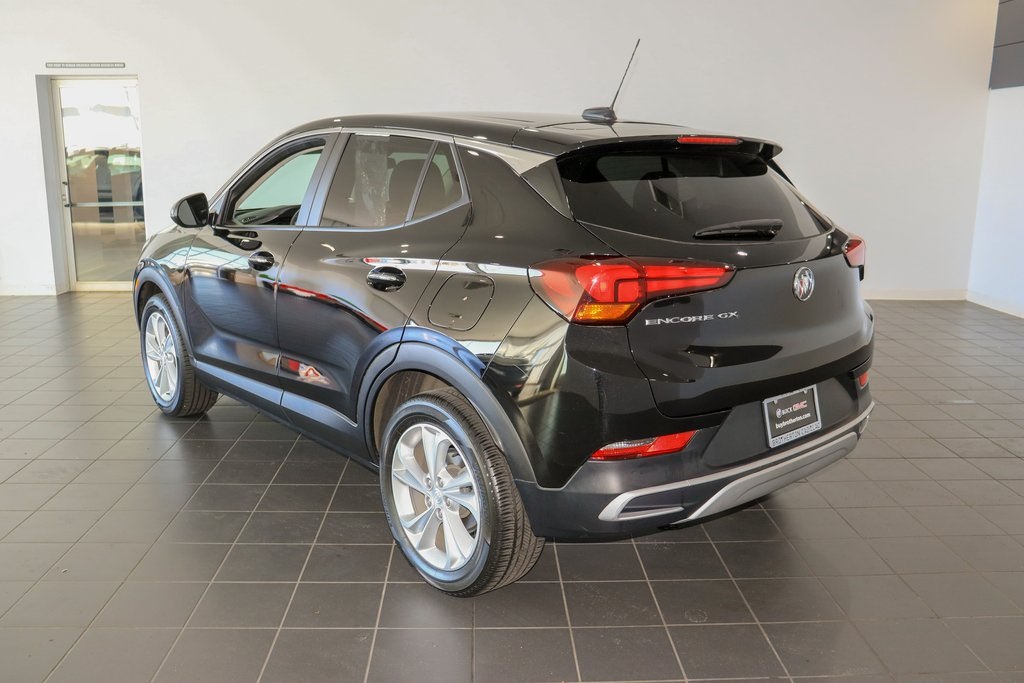 Vehicle image 7 of 25