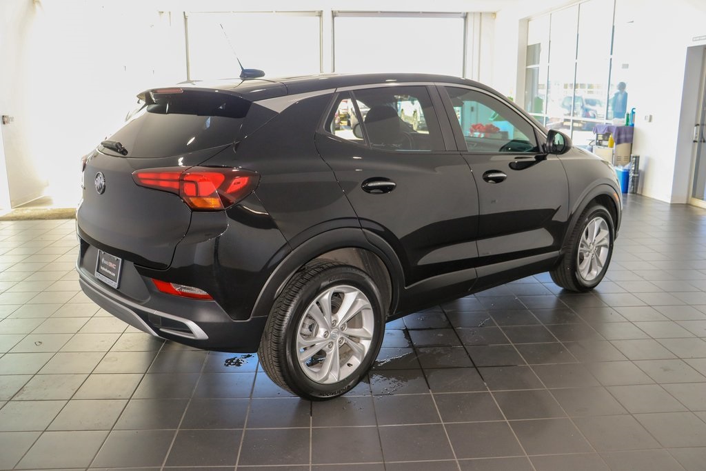 Vehicle image 5 of 25