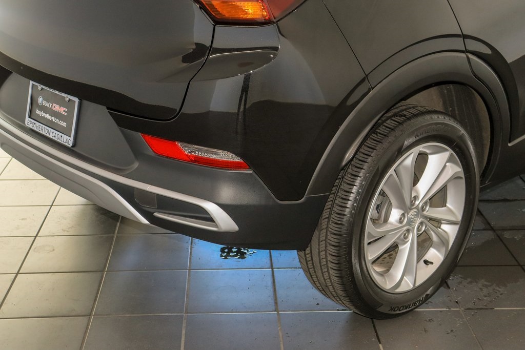 Vehicle image 12 of 25