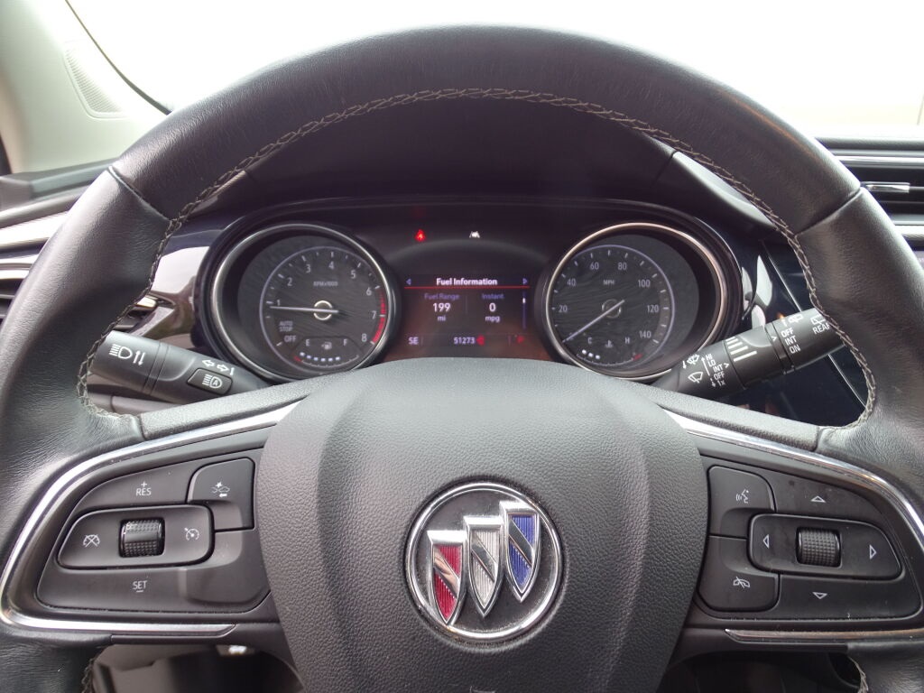 Vehicle image 31 of 32