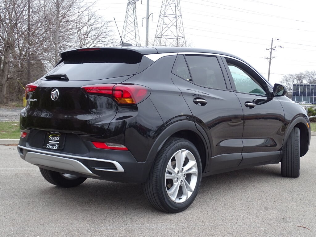 Vehicle image 4 of 32