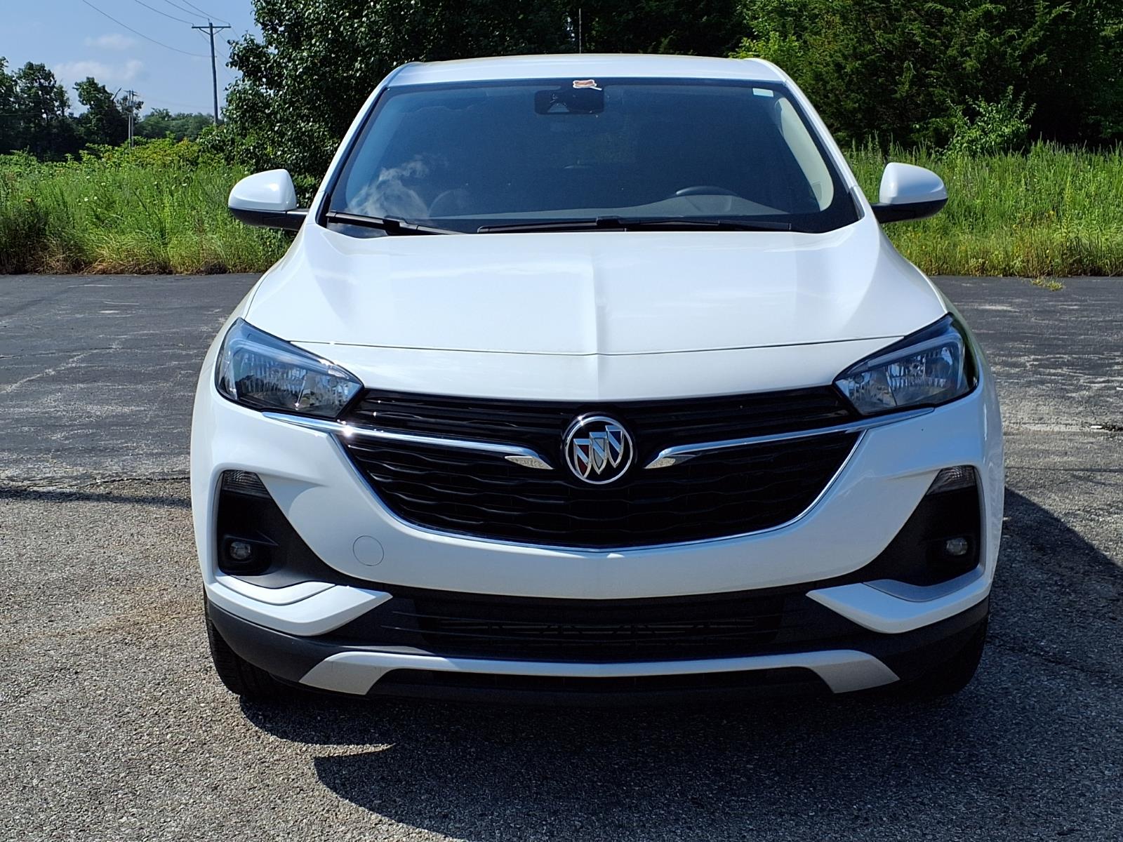 2023 Buick Encore GX Preferred Image 2 of 29