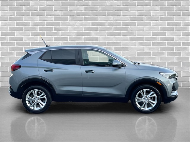 Vehicle image 5 of 32