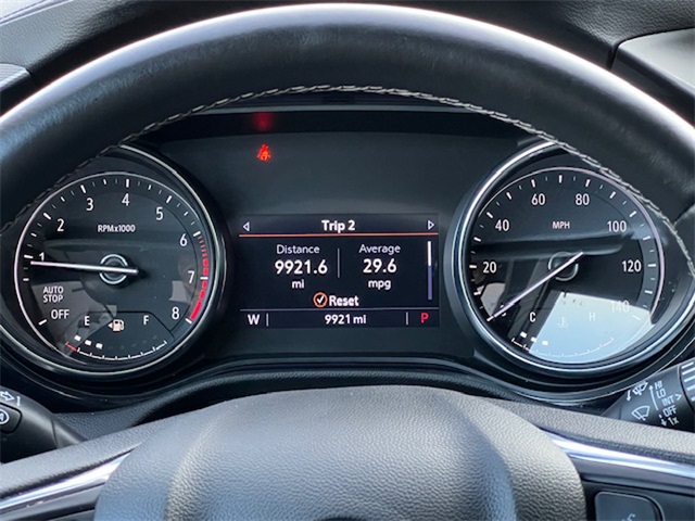 Vehicle image 28 of 32