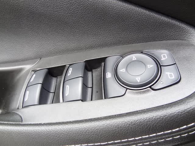 Vehicle image 17 of 36