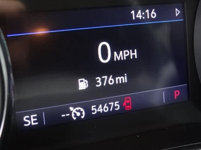 Vehicle image 22 of 36