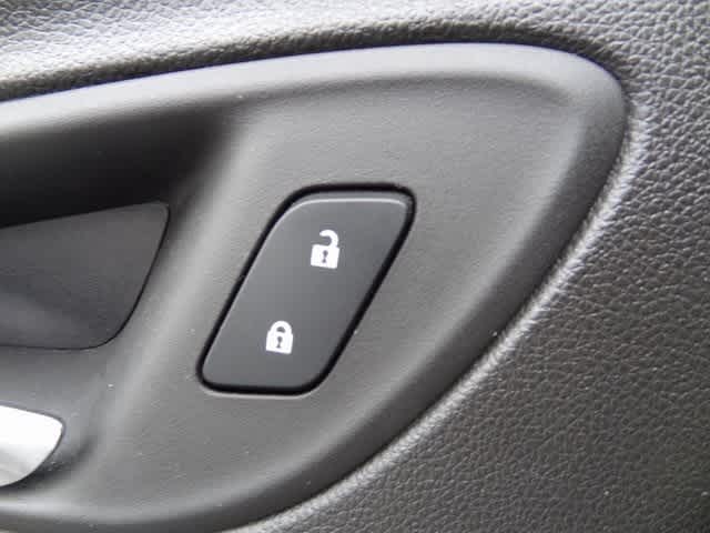 Vehicle image 16 of 36