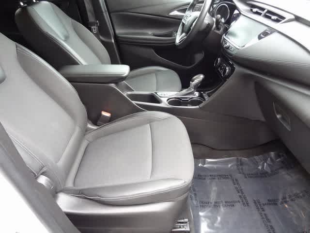 Vehicle image 14 of 36