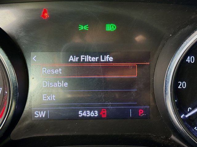 Vehicle image 20 of 33