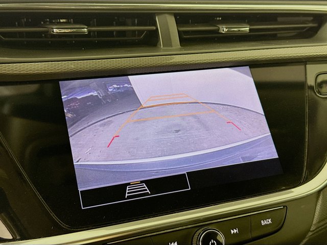 Vehicle image 22 of 33