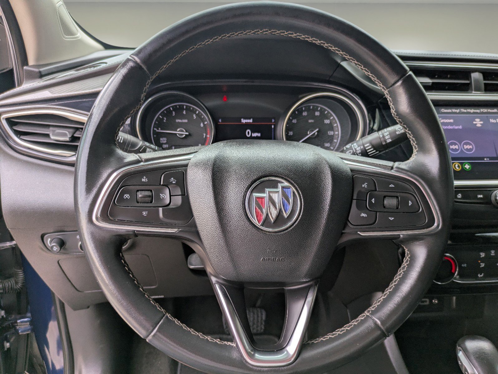 Vehicle image 14 of 23