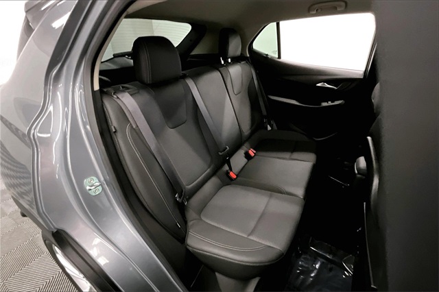 Vehicle image 10 of 35