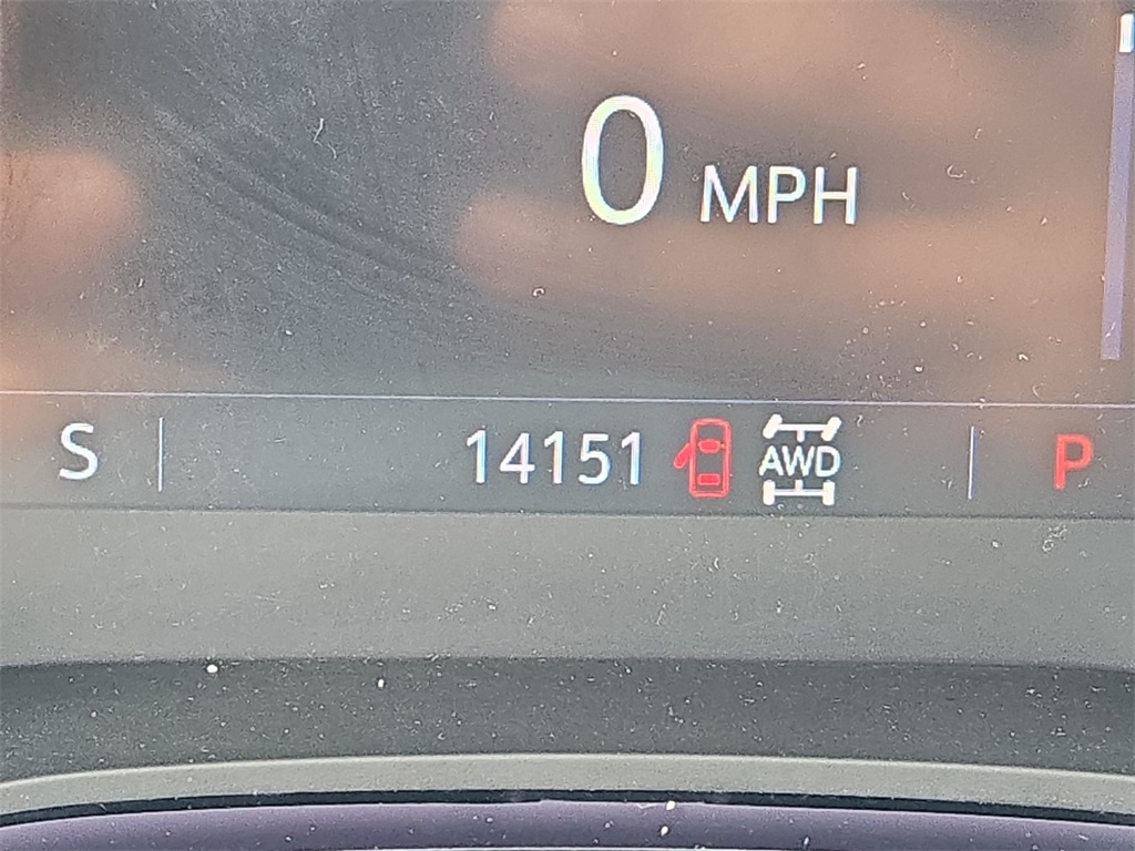 Vehicle image 12 of 33