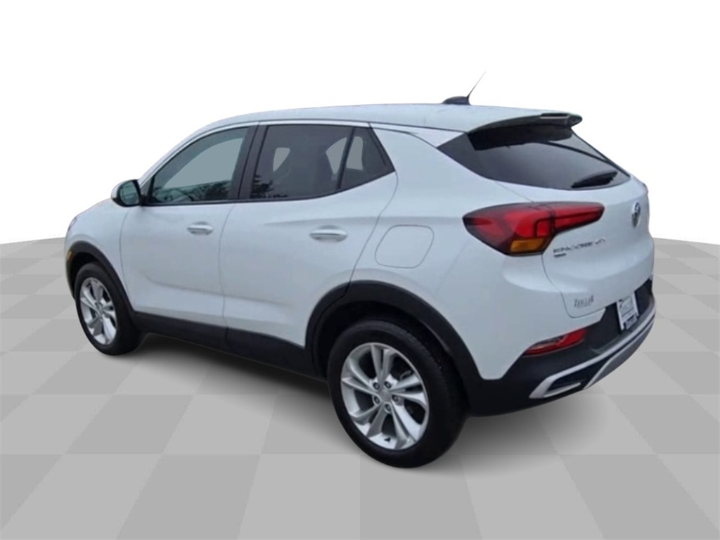 Vehicle image 8 of 33