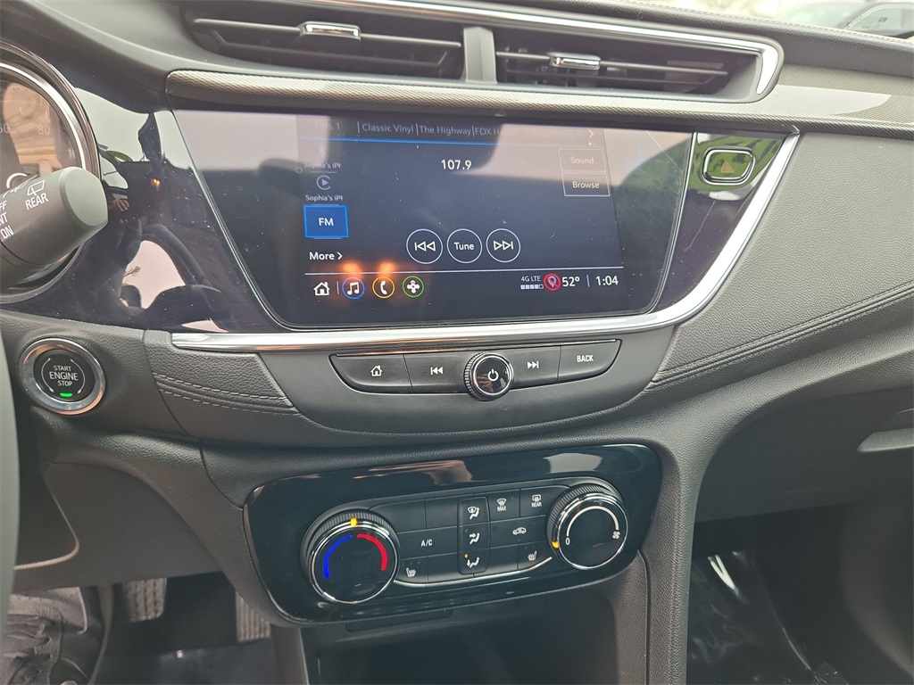 Vehicle image 13 of 33