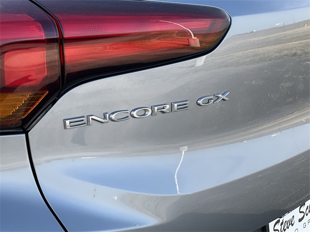 Vehicle image 28 of 32