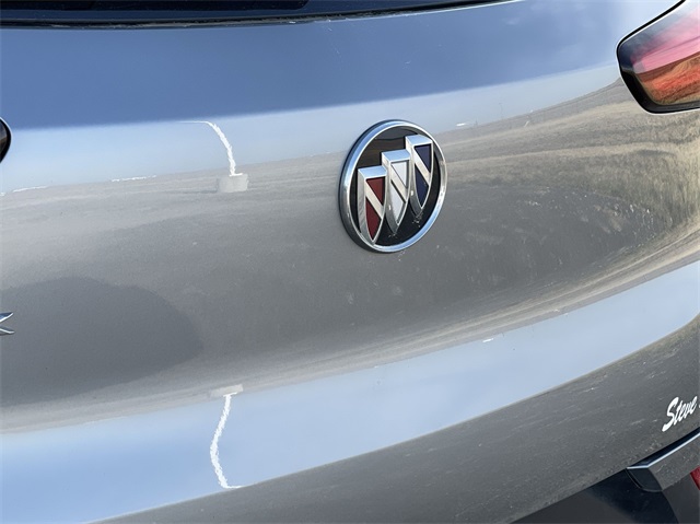Vehicle image 29 of 32