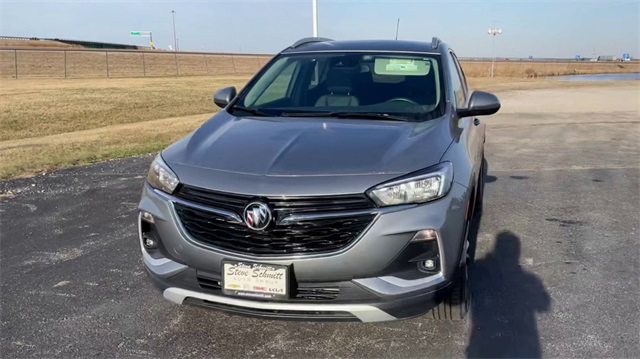 Vehicle image 3 of 32