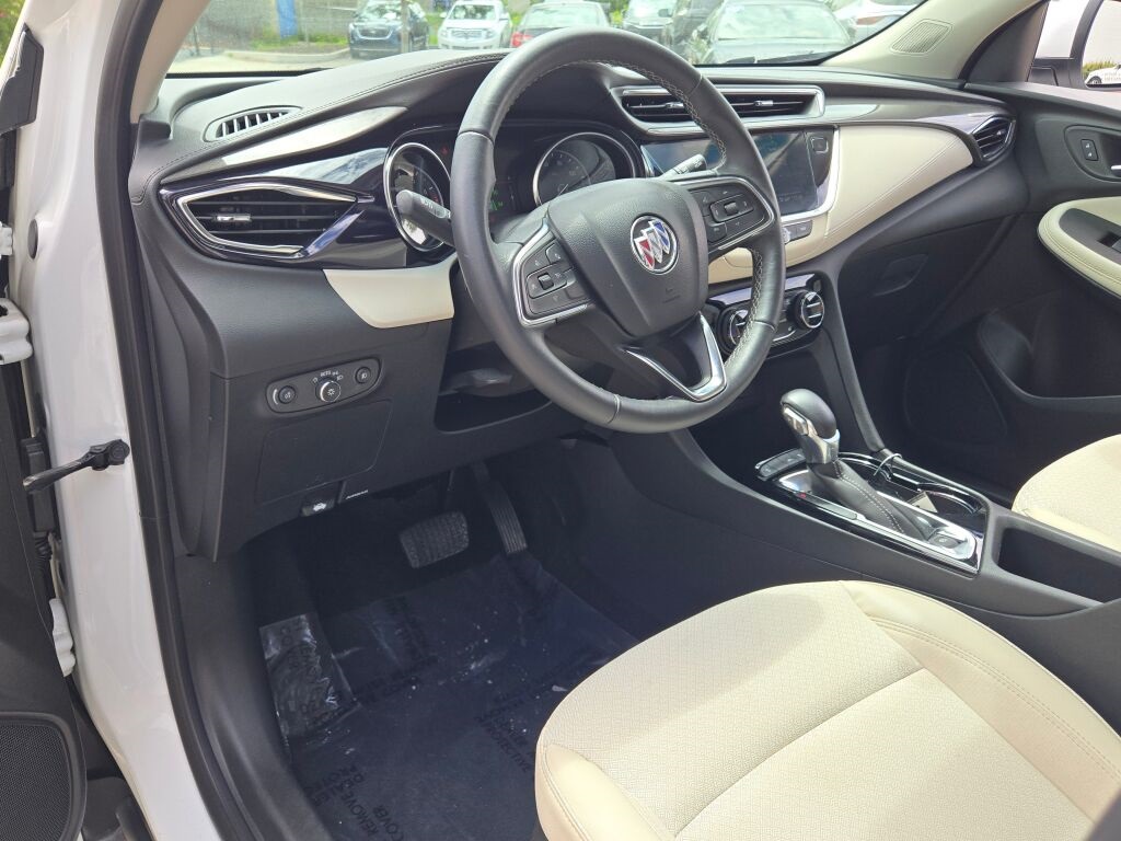 Vehicle image 25 of 37