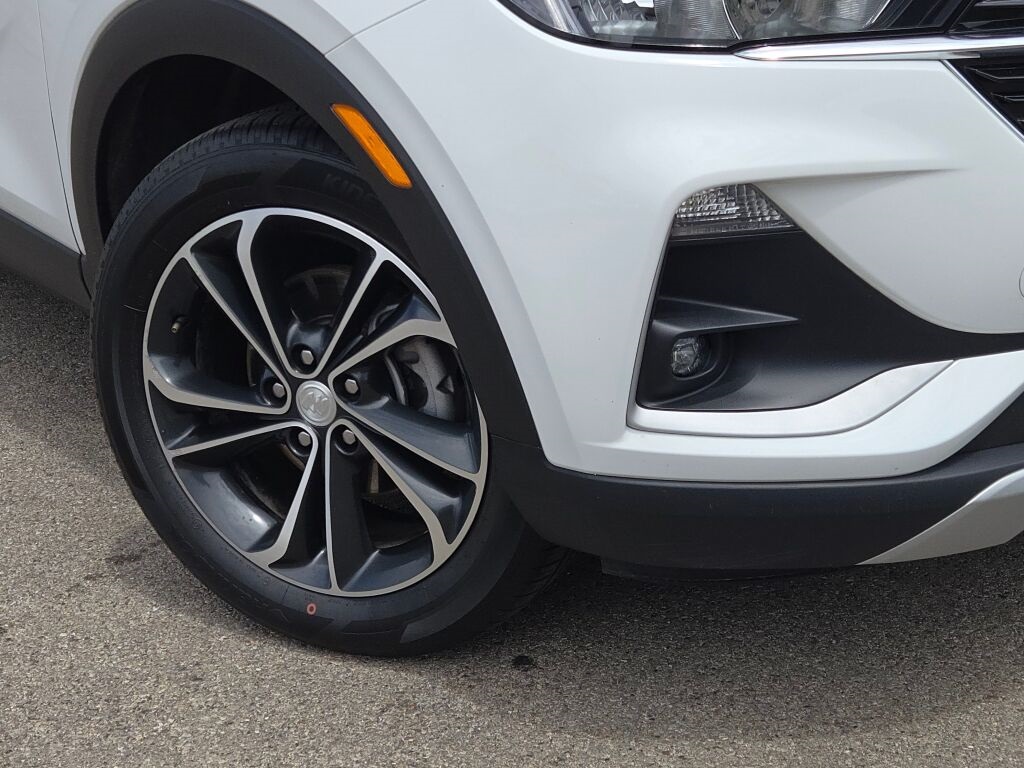 Vehicle image 11 of 37